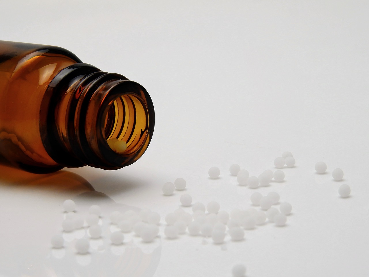 medicine, globules, naturopathy